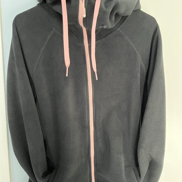 Roxy Women's Zip-up Fleece Hooded Jacket Size XL Black New without tags - Picture 1 of 4